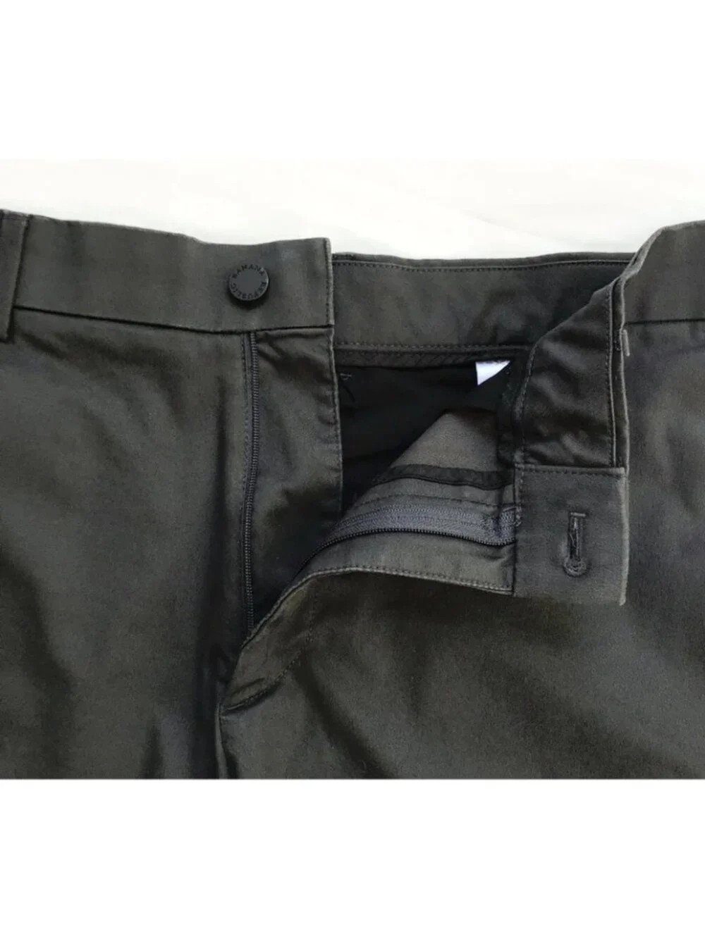 Banana Republic Aiden Shorts Men's 36 Dark Gray Flat Front Chino
